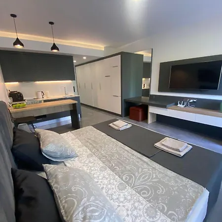 Appartamento Courtyard Studio