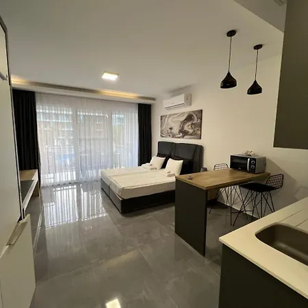 Courtyard Studio Appartamento *